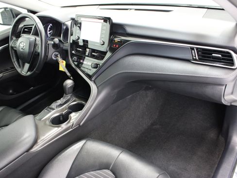 Certified 2024 Toyota Camry SE FWD image 33