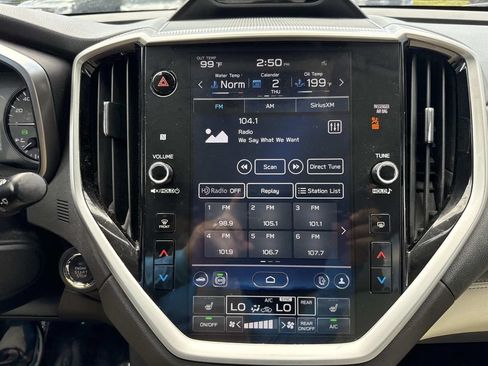 Used 2023 Subaru Ascent Limited AWD/4WD image 30