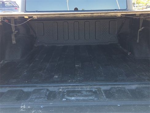 Used 2022 Jeep Gladiator Willys image 12