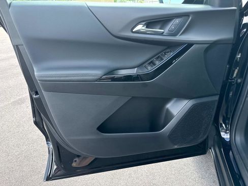 New 2026 Chevrolet Equinox LT image 6