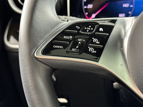 Certified 2026 Mercedes-Benz GLC 300 4MATIC image 27