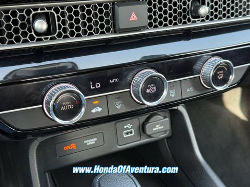 Used 2024 Honda Civic LX image 25
