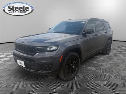 Used 2024 Jeep Grand Cherokee L Laredo