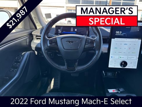 Used 2022 Ford Mustang Mach-E Select image 12