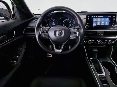 Used 2022 Honda Accord Sport image 5