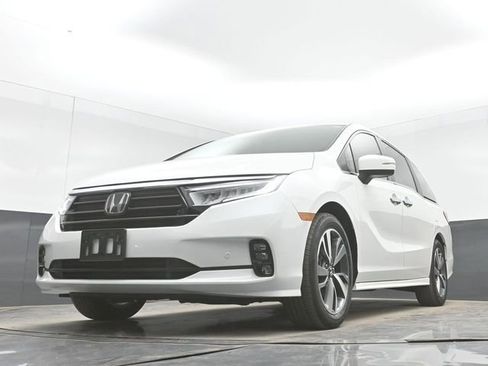 Used 2023 Honda Odyssey Touring image 46