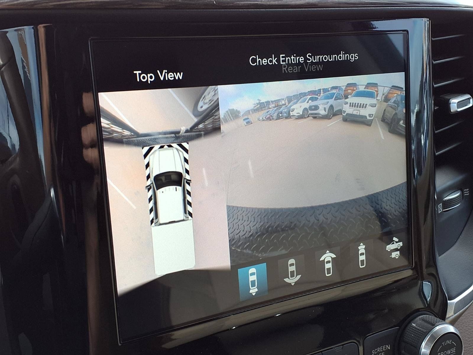 Used 2020 RAM 3500 Laramie AWD/4WD image 12