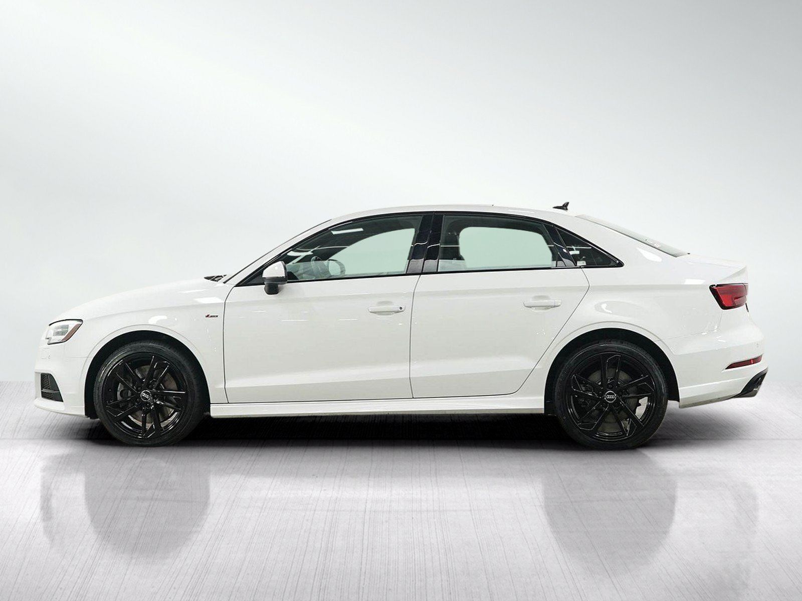 Used 2020 Audi A3 2.0T Premium AWD/4WD image 2
