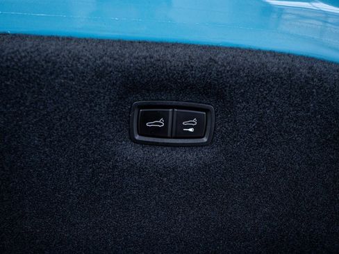 Used 2021 Porsche Taycan image 55