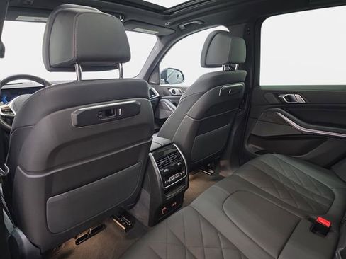 Certified 2025 BMW X5 xDrive40i image 10