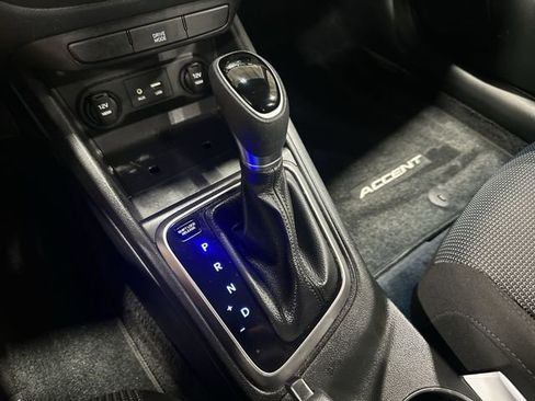 Used 2018 Hyundai Accent SEL image 24