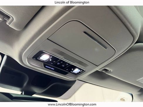 Used 2025 Lincoln Navigator L Reserve image 44