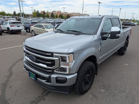 Used 2022 Ford F350 Platinum AWD/4WD image 8
