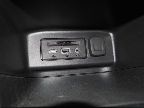 Certified 2024 Chevrolet Equinox RS w/ RS Leather Package image 16