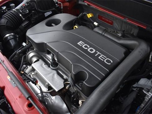 Used 2022 Chevrolet Equinox RS w/ RS Leather Package image 36