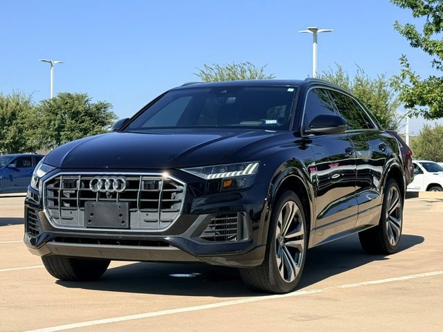Used 2019 Audi Q8 Prestige w/ Towing Package AWD/4WD image 7