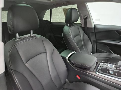 Used 2023 Audi Q8 Premium w/ Convenience Package AWD/4WD image 54