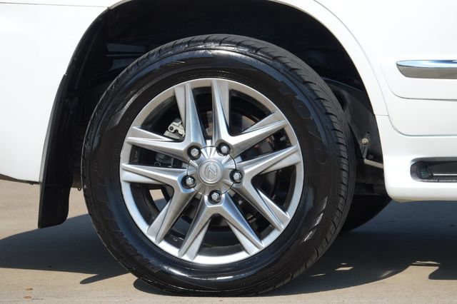 Used 2013 Lexus LX 570 4WD w/ Luxury Pkg w/Pre-crash image 40