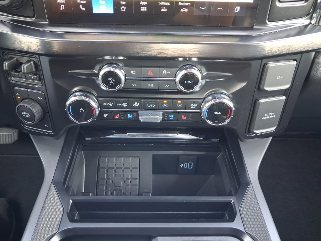 New 2026 Ford F350 Lariat w/ Black Appearance Package AWD/4WD image 13