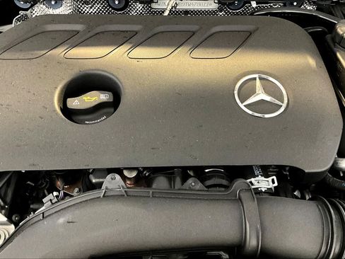 New 2026 Mercedes-Benz GLB 250 4MATIC image 15