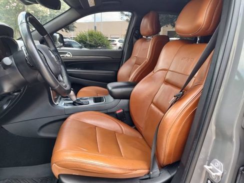 Used 2021 Jeep Grand Cherokee Laredo X AWD/4WD image 25