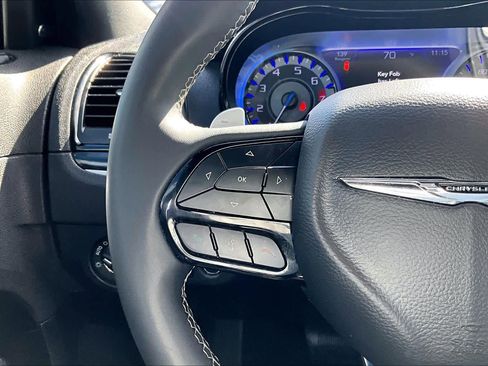 Used 2023 Chrysler 300 S image 23