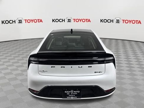 New 2026 Toyota Prius Plug-In Hybrid image 6