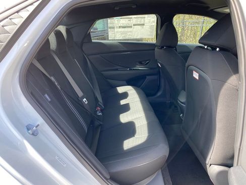 New 2026 Hyundai Elantra Sport FWD image 31
