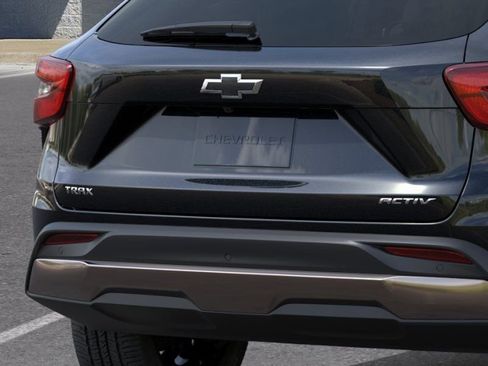 New 2026 Chevrolet Trax ACTIV FWD image 14