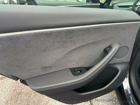 Used 2025 Tesla Model 3 Performance image 20