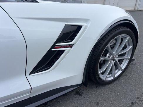 Used 2017 Chevrolet Corvette Grand Sport image 4