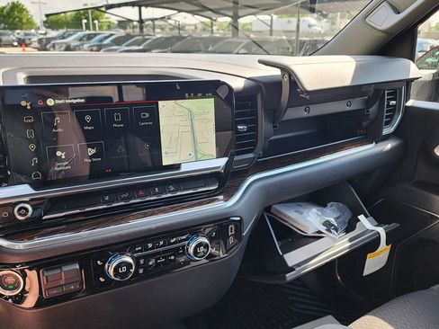 New 2026 GMC Sierra 2500 SLE w/ SLE Value Package; AWD/4WD image 36