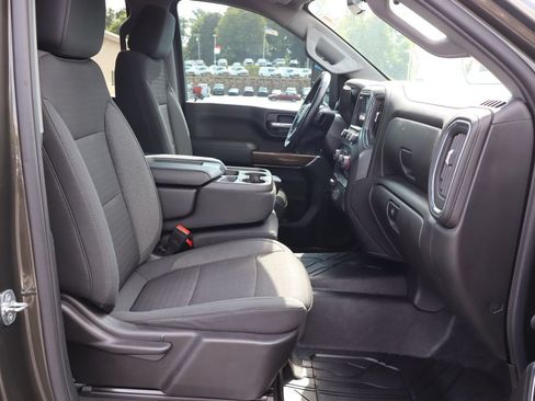 Used 2022 Chevrolet Silverado 2500 LT w/ Convenience Package AWD/4WD image 17