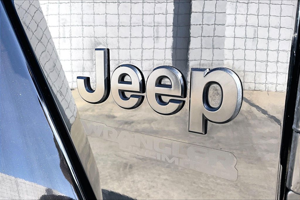 Certified 2021 Jeep Wrangler Unlimited Sahara AWD/4WD image 24