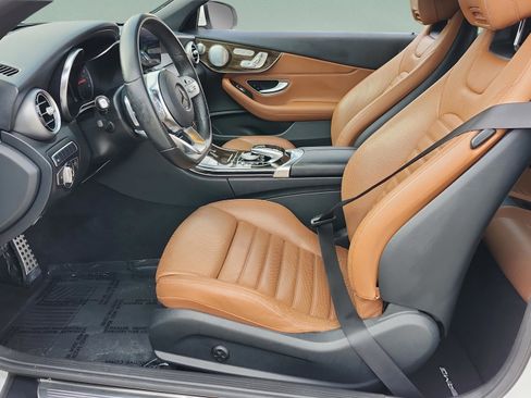Used 2019 Mercedes-Benz C 300 C 300 image 16