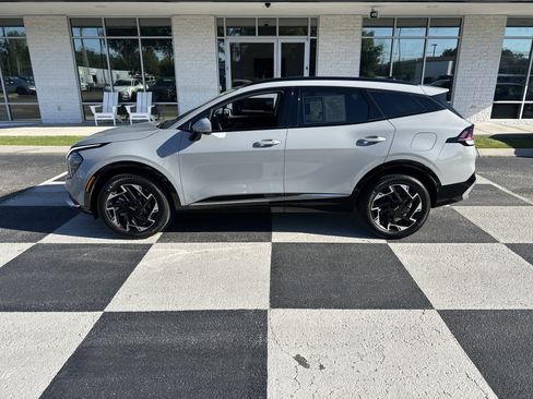 Used 2025 Kia Sportage SX AWD/4WD image 1