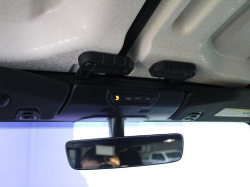Used 2019 Jeep Wrangler Unlimited Sahara w/ Uconnect 4C Nav & Sound Group AWD/4WD image 20