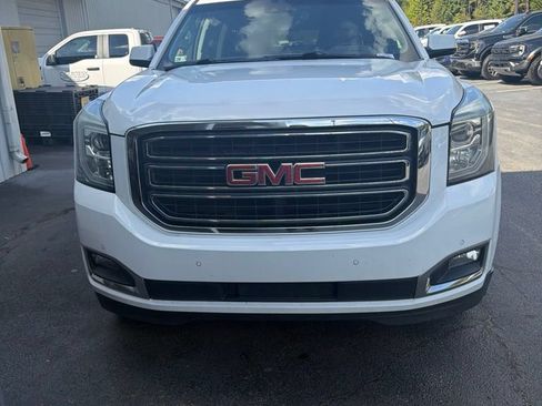 Used 2020 GMC Yukon XL SLT AWD/4WD image 4