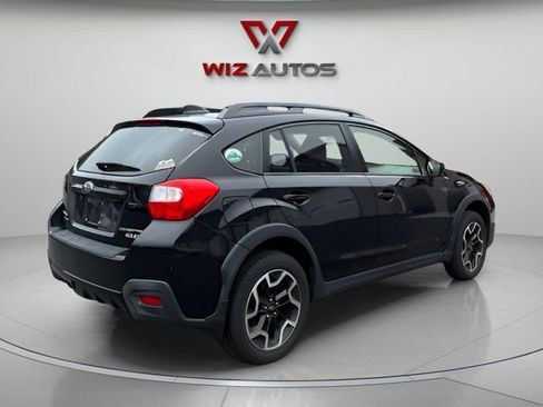 Used 2017 Subaru Crosstrek 2.0i Premium AWD/4WD image 5