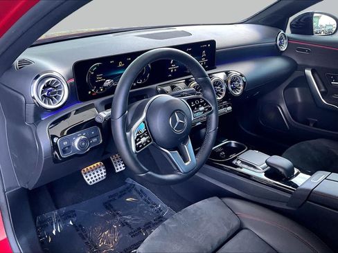 Used 2022 Mercedes-Benz A 220 image 16
