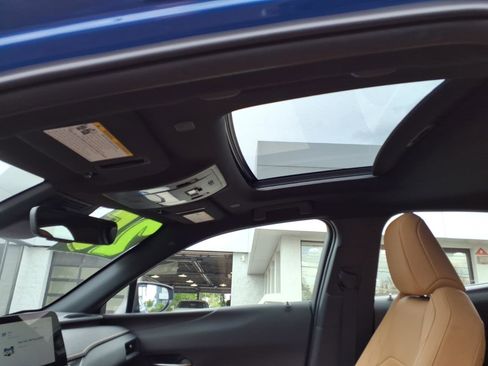 Used 2025 Lexus UX 300h AWD w/ Accessory Package (Z1) image 12