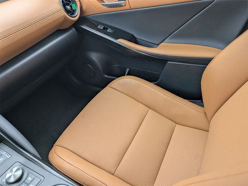 Used 2023 Lexus IS 300 w/ Comfort Package image 15