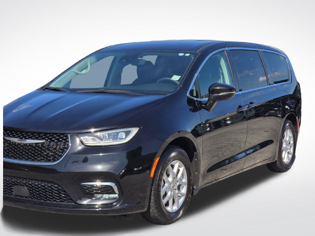 Used 2024 Chrysler Pacifica Touring-L FWD image 51