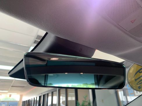 Used 2019 Tesla Model 3 Long Range image 18