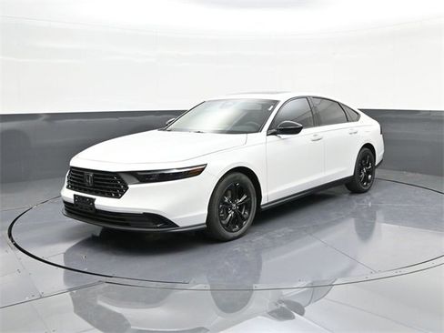 New 2025 Honda Accord SE image 27