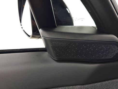 Used 2025 Land Rover Range Rover Sport Autobiography AWD/4WD image 16