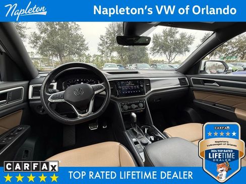 Used 2022 Volkswagen Atlas Cross Sport SEL R-Line image 19