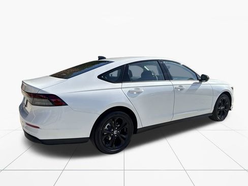 New 2025 Honda Accord SE image 8