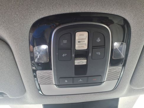 Used 2021 Hyundai Palisade Limited AWD/4WD image 17