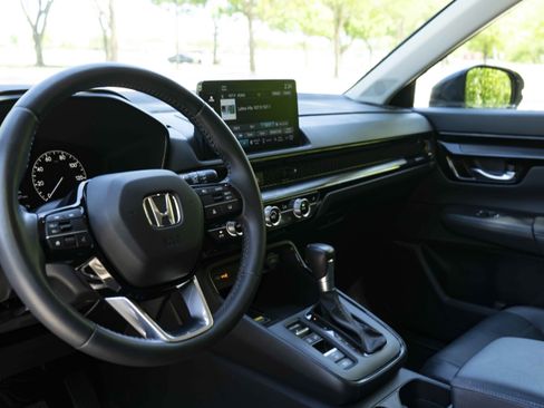Used 2024 Honda CR-V EX-L image 16